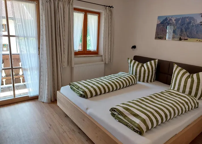 Haus Kurparkblick Lautersee * 미텐발트